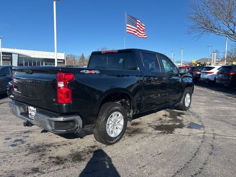 Used 2025 Chevrolet Silverado 1500 LT image 3