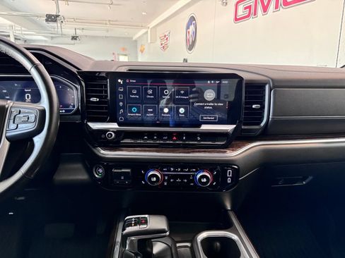 Certified 2024 GMC Sierra 1500 Elevation w/ Preferred Package AWD/4WD image 20