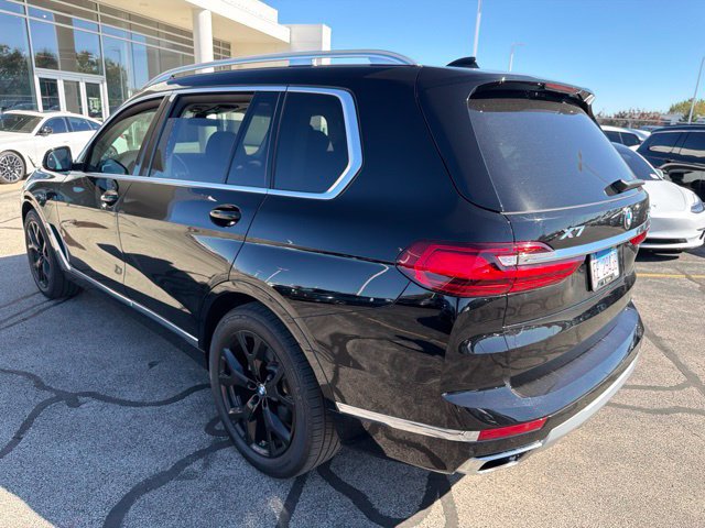 Used 2021 BMW X7 xDrive40i w/ Cold Weather Package AWD/4WD image 8