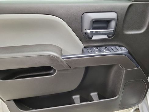 Certified 2017 Chevrolet Silverado 1500 Custom w/ Custom Convenience Package image 15