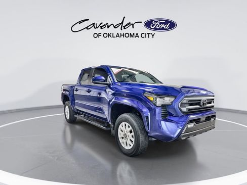 Used 2024 Toyota Tacoma SR5 RWD image 2