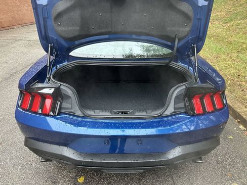 Used 2024 Ford Mustang GT Premium image 27