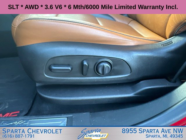 Used 2019 GMC Acadia SLT AWD/4WD image 14