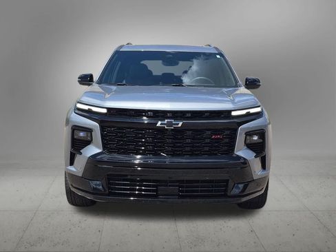 Used 2024 Chevrolet Traverse RS AWD/4WD image 9