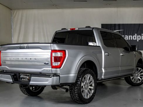 Used 2022 Ford F150 Limited image 8