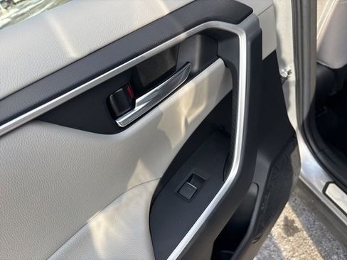 Certified 2023 Toyota RAV4 XLE image 19