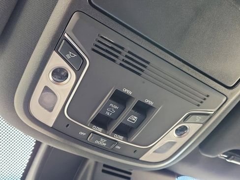 Used 2023 Honda Ridgeline Black Edition image 22