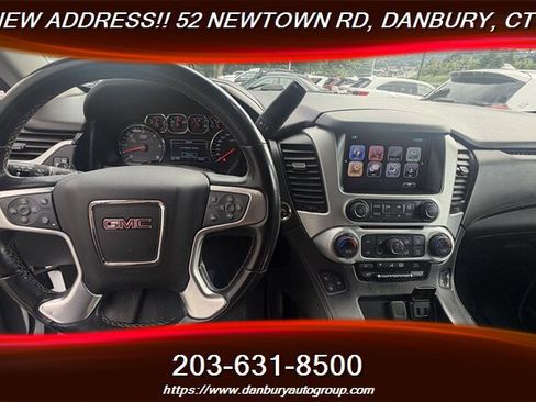 Used 2019 GMC Yukon XL SLT AWD/4WD image 15