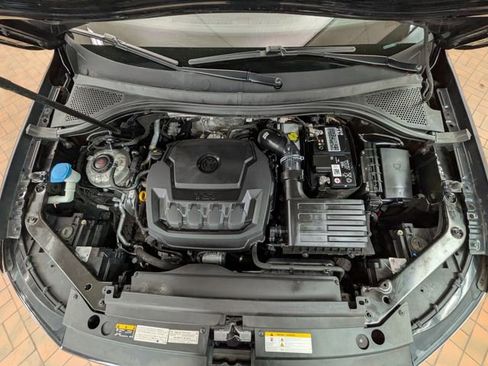 Used 2022 Volkswagen Tiguan SE R-Line AWD/4WD image 23