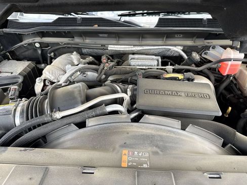 Used 2021 Chevrolet Silverado 3500 High Country w/ Snow Plow Prep/Camper Package AWD/4WD image 26