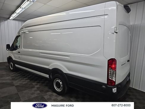 Used 2025 Ford Transit 250 148 High Roof Extended w/ Load Area Protection Package RWD image 11