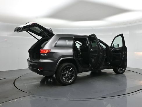 Used 2021 Jeep Grand Cherokee Limited w/ Quick Order Package 28K 80th AWD/4WD image 6