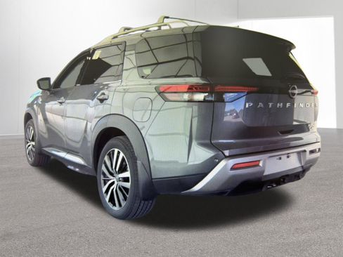 Used 2025 Nissan Pathfinder Platinum w/ Cargo Package AWD/4WD image 9