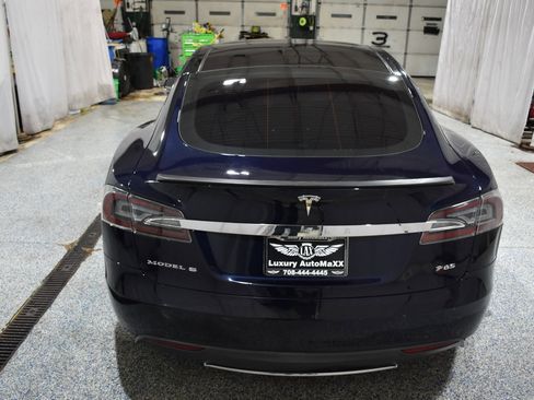 Used 2013 Tesla Model S Performance image 5