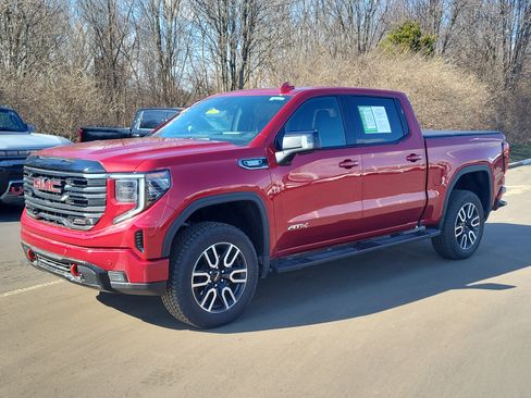 Certified 2025 GMC Sierra 1500 AT4 w/ AT4 Premium Package image 2