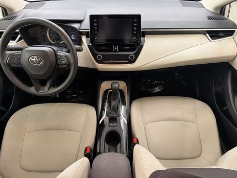 Used 2020 Toyota Corolla LE FWD image 16