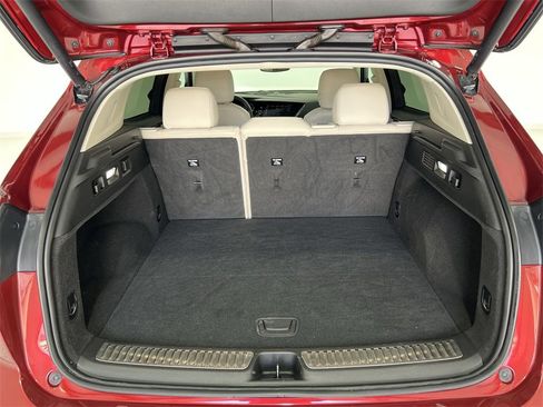 Used 2021 Buick Envision Essence image 24