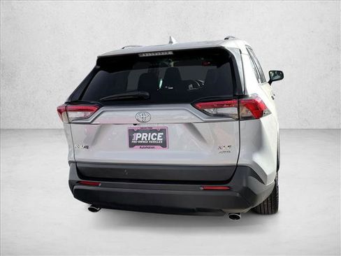 Used 2024 Toyota RAV4 XLE image 6