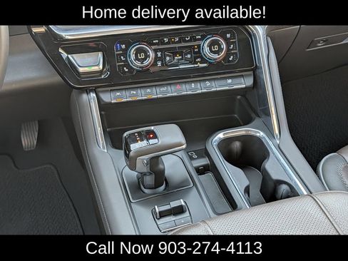 Used 2024 GMC Sierra 1500 Denali w/ Technology Package AWD/4WD image 17