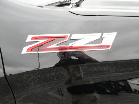 New 2026 Chevrolet Silverado 1500 RST w/ Z71 Off-Road Package AWD/4WD image 11
