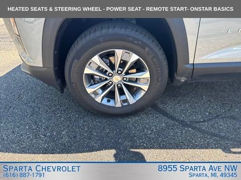 Used 2026 Chevrolet Equinox LT w/ LPO, Floor Liner Package AWD/4WD image 9