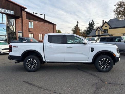 New 2025 Ford Ranger Lariat w/ FX4 Off-Road Package AWD/4WD image 2