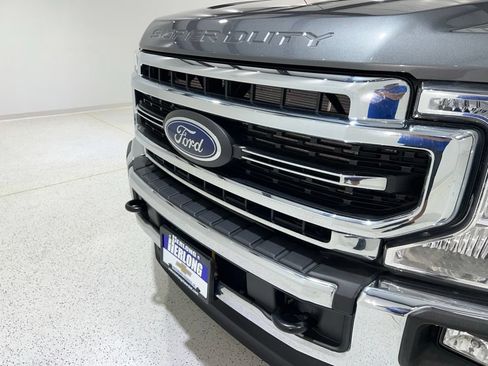 Used 2022 Ford F250 Lariat w/ Lariat Value Package AWD/4WD image 27