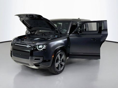 Used 2024 Land Rover Defender 110 Carpathian Edition AWD/4WD image 40