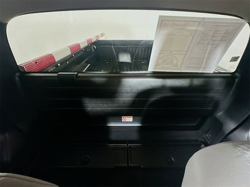 Used 2022 Toyota Tacoma SR image 13