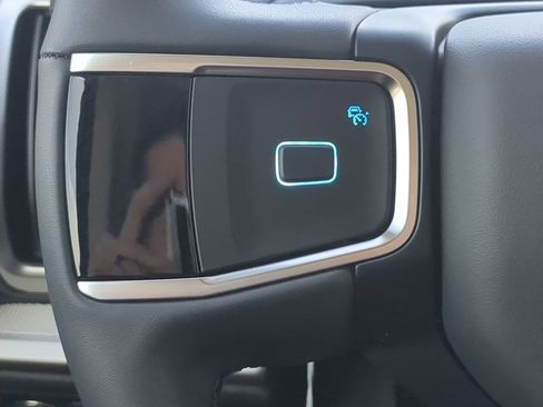 New 2026 Ford Expedition Active image 23