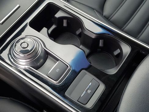 Used 2019 Ford Edge SEL w/ Equipment Group 201A image 22