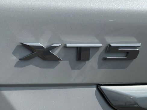 New 2025 Cadillac XT5 Premium Luxury w/ Technology Package image 9
