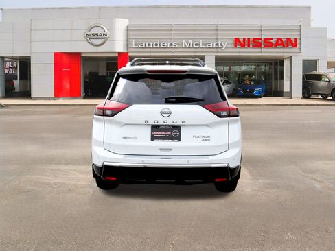 New 2026 Nissan Rogue Platinum w/ Platinum Premium Package AWD/4WD image 4