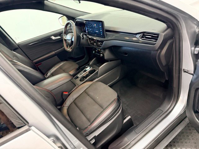Used 2023 Ford Escape ST-Line w/ Tech Pack #1 AWD/4WD image 34