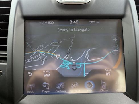 Used 2013 Chrysler 300 C w/ Light Group image 19