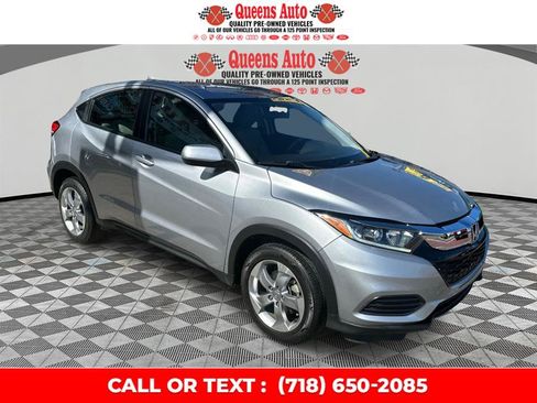 Used 2022 Honda HR-V LX image 9