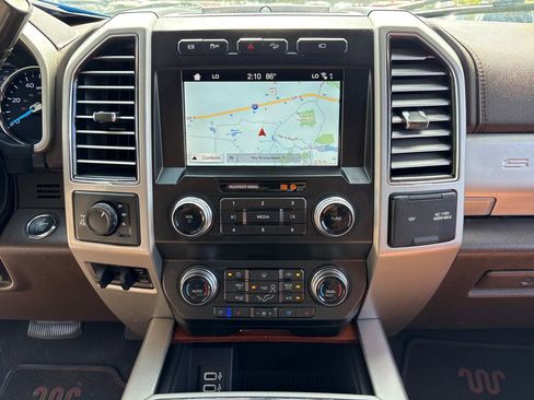 Used 2019 Ford F250 King Ranch w/ King Ranch Ultimate Package AWD/4WD image 34