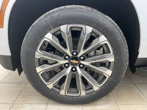 New 2026 Chevrolet Tahoe High Country w/ Sun And Tow Package image 8