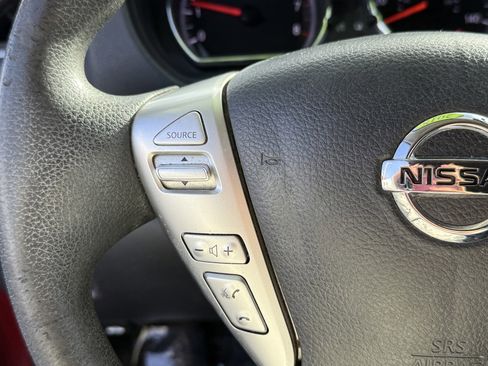 Used 2018 Nissan Versa SV image 16