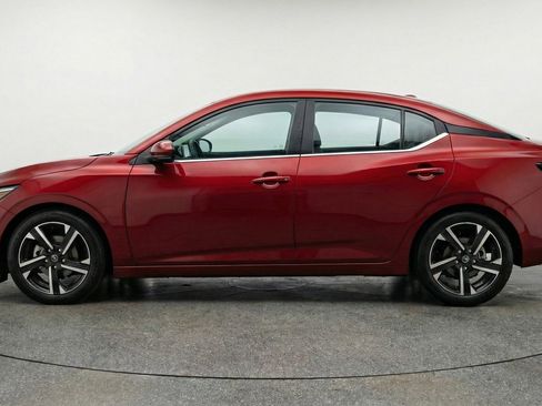 Used 2025 Nissan Sentra SV FWD image 5