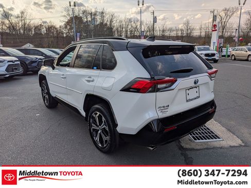 Certified 2022 Toyota RAV4 XSE image 5