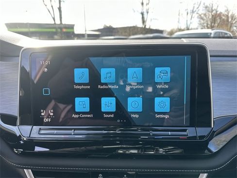 New 2026 Volkswagen Atlas Cross Sport SE image 17