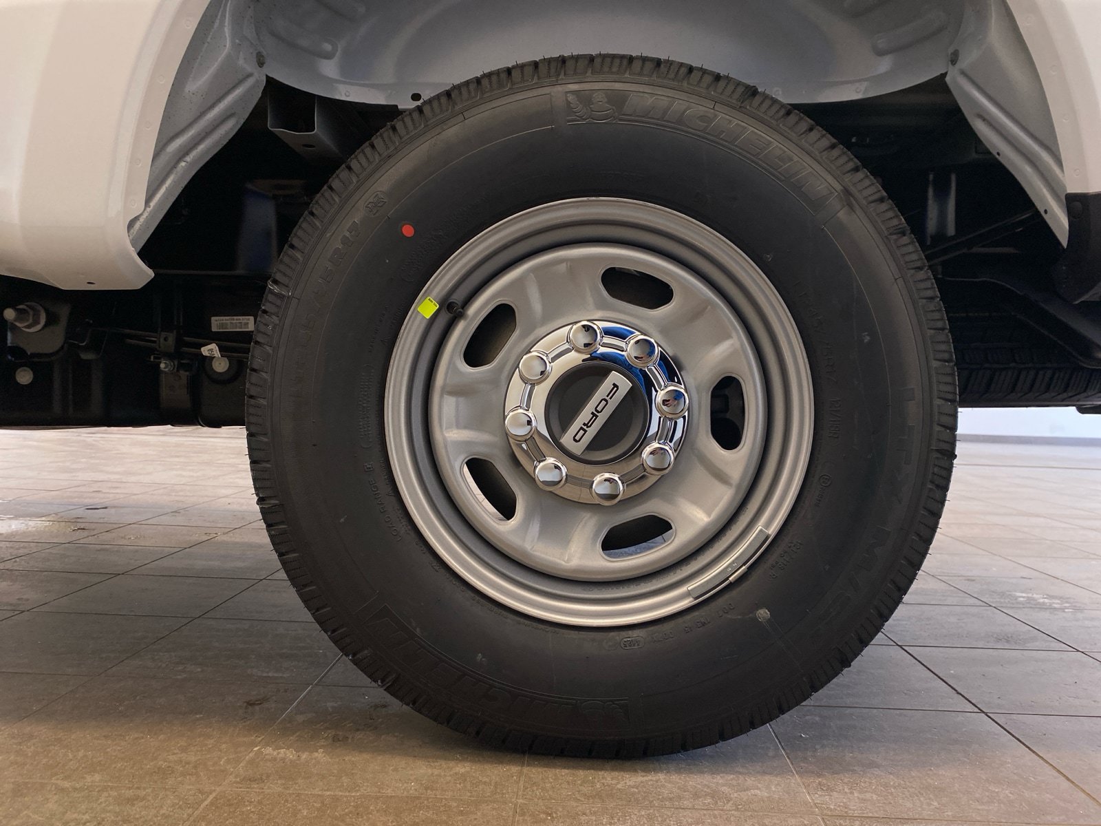 New 2026 Ford F250 XL w/ XL Chrome Package RWD image 17