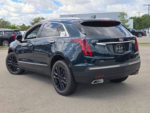 New 2025 Cadillac XT5 Luxury image 19