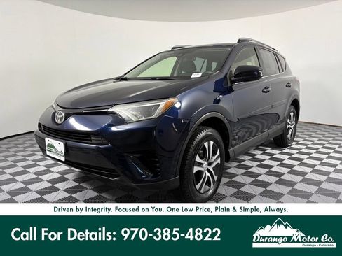 Used 2017 Toyota RAV4 LE AWD/4WD image 1
