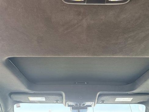 Used 2024 GMC Sierra 1500 Denali Ultimate image 15