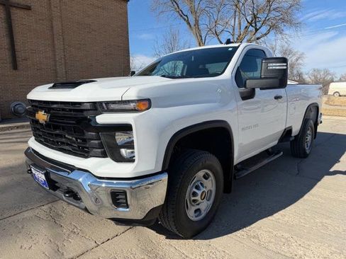 Used 2025 Chevrolet Silverado 2500 W/T w/ WT Convenience Package image 19