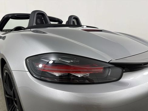 Certified 2023 Porsche 718 Boxster w/ Sport Chrono Package RWD image 18