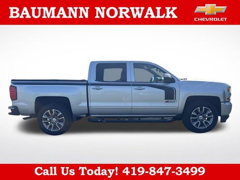 Used 2017 Chevrolet Silverado 1500 LT w/ Rally 2 Edition AWD/4WD image 6