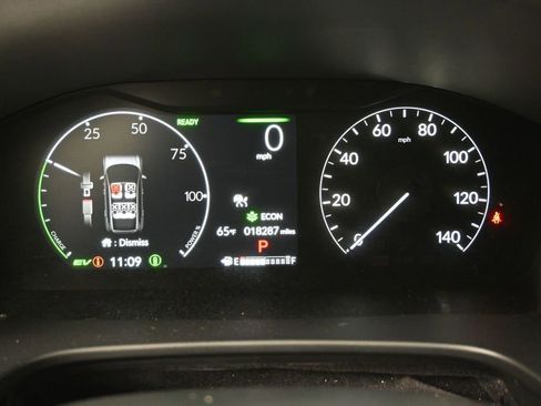 Used 2024 Honda CR-V Sport Touring image 11